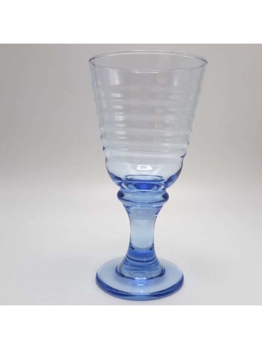Libbey Sirrus Blue Glass Goblet Ribbed